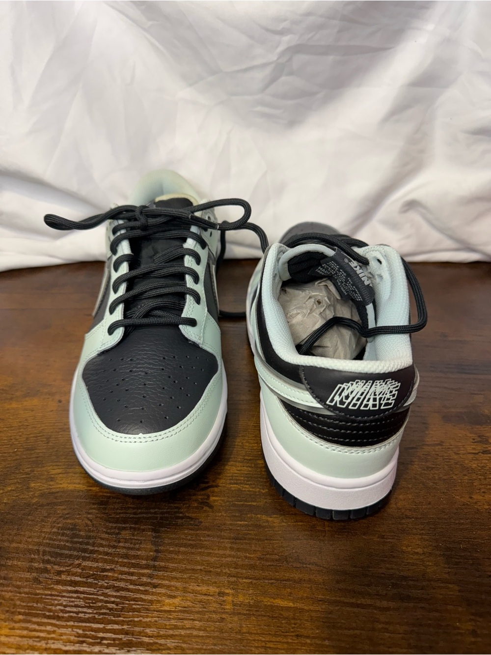 NWT Men’s Nike Dunk Low Retro - Picture 2 of 5